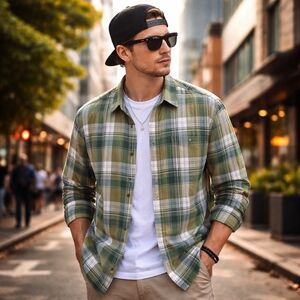 Life Is Good Green White Plaid Button Down Shirt 100% Cotton Casual Classic